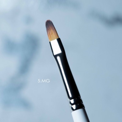 Кисть 5.MG